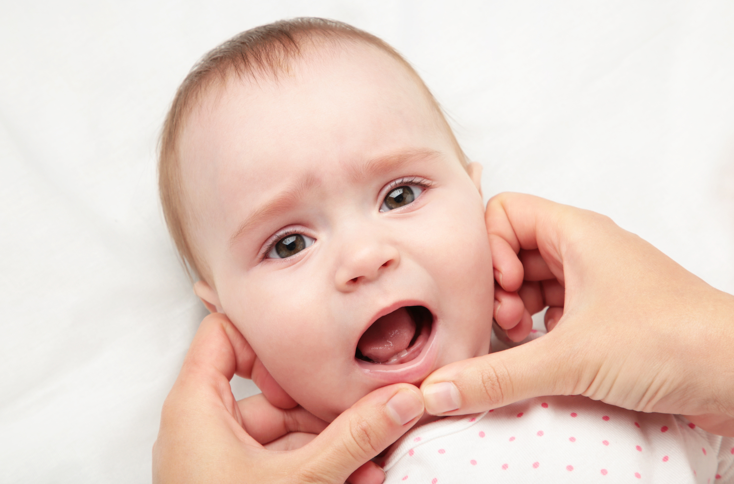 Teething – Symptoms and Comfort Suggestions